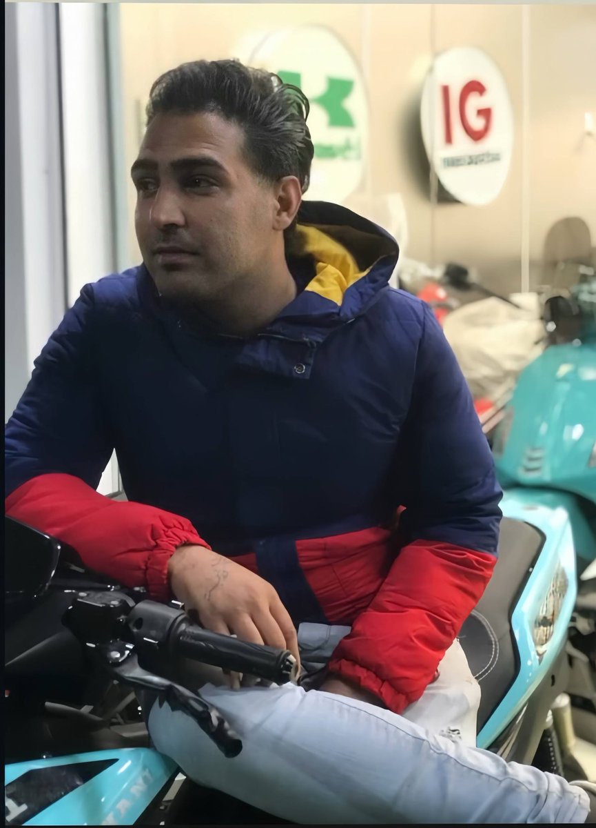 پآورقی ”لیمیتم بک میدم به همه دوستان“ tweet media