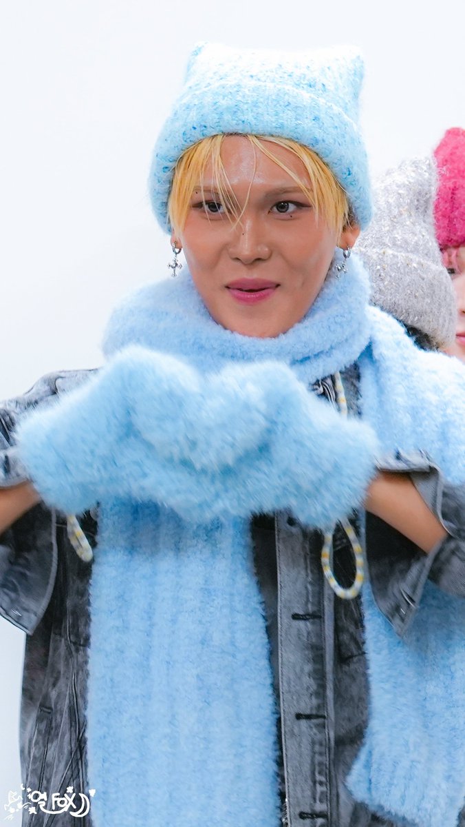 2025.12.28 ☾.˖⋆ JUMP UP 사인회 𓂃 ࣪˖ ִֶ☾.˖⋆𑁍💙𑁍. ݁