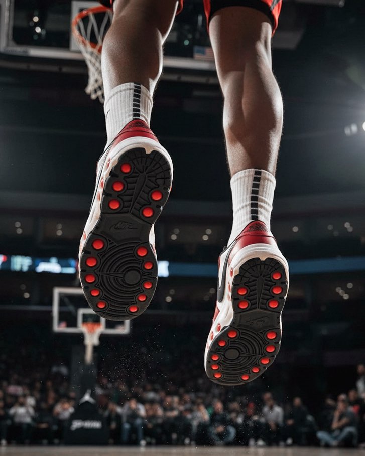 johnnyx_btc's tweet photo. WHEN NIKE MIND MEETS AJ1 LOW

WHAT ARE YOUR THOUGHTS!? LET ME KNOW 👀👀

Concept by @johnnyskicks aka @johnnyx_btc https://t.co/hzTfPf0FQH