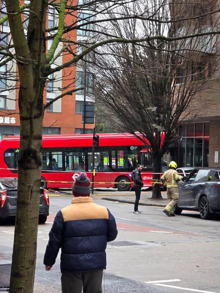 EasternFirePics tweet media