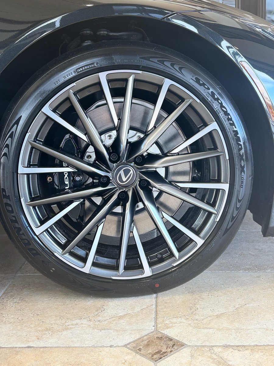 Lexus of Tulsa tweet media