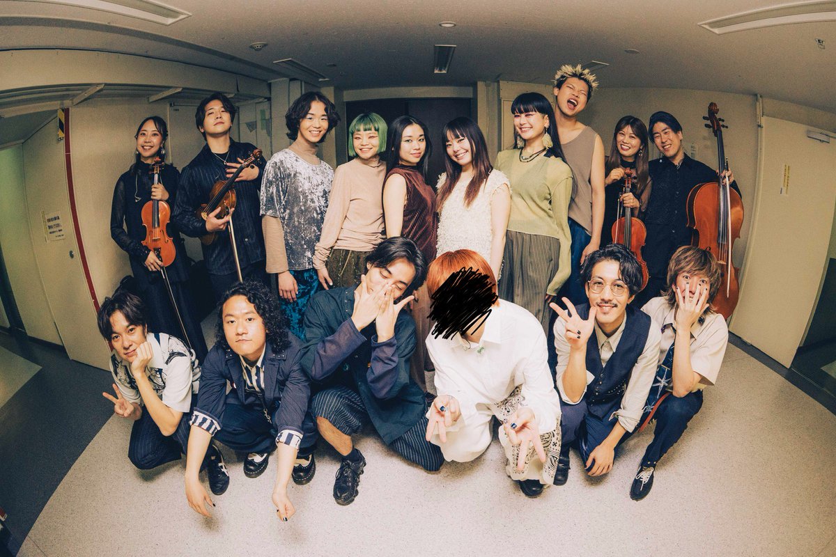 なとり 3rd ONE-MAN LIVE「深海」 
at 日本武道館  26/2/18-19 

▼ Credit 
Guitar / Band Master：TAIKING (Suchmos) 
Drums：RYO KANDA
Keyboards：Yasunori Mochizuki
Bass：Leon Nishizuki
Sax / Flute：George Hayashi (BREIMEN)
 
<a href="/totsukataiki/">TAIKING</a>  <a href="/tatakiyagroove/">神田リョウ / ドラマー</a> <a href="/yasu_mochi/">モチヅキヤスノリ</a>  <a href="/nishizuki_leon/">西月麗音</a>