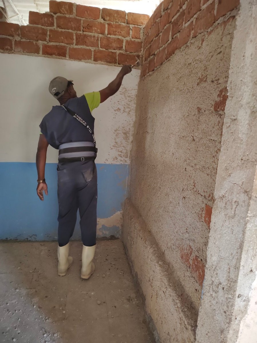 Continúan labores constructivas para la puesta en marcha de una panadería que funcionará de forma artesanal como parte de las iniciativas de la empresa para seguir produciendo alimentos y contrarrestar los daños del recrudecimiento del bloqueo genocida.#EpigranVaXMás