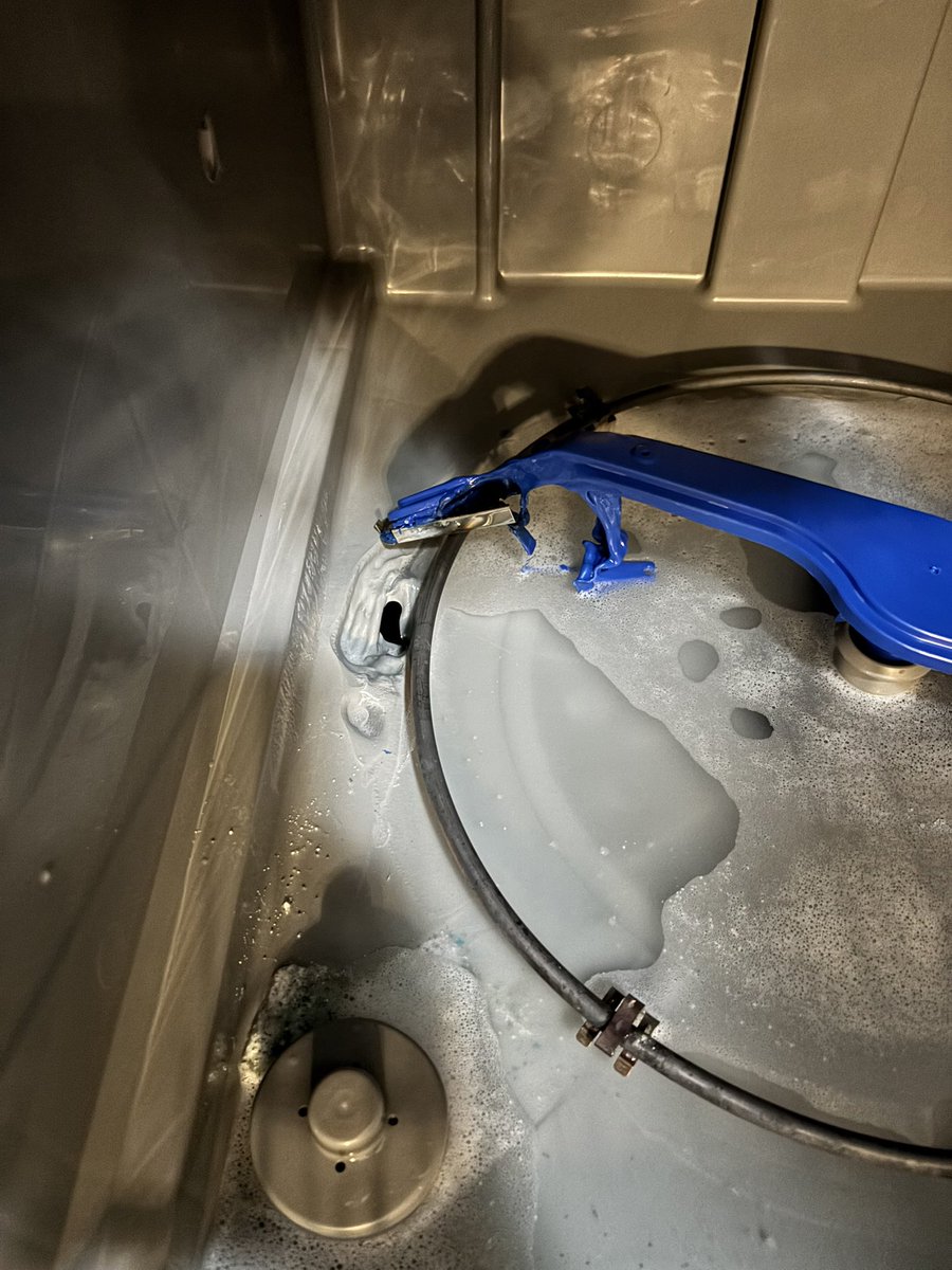 GrayKirkAtl's tweet photo. Anyone else have a brand new @Frigidaire dishwasher burn through the pan?   All I’ve got was installed incorrectly.  Glad it didn’t catch fire.  Do better @Frigidaire https://t.co/BQ4BiAjDev