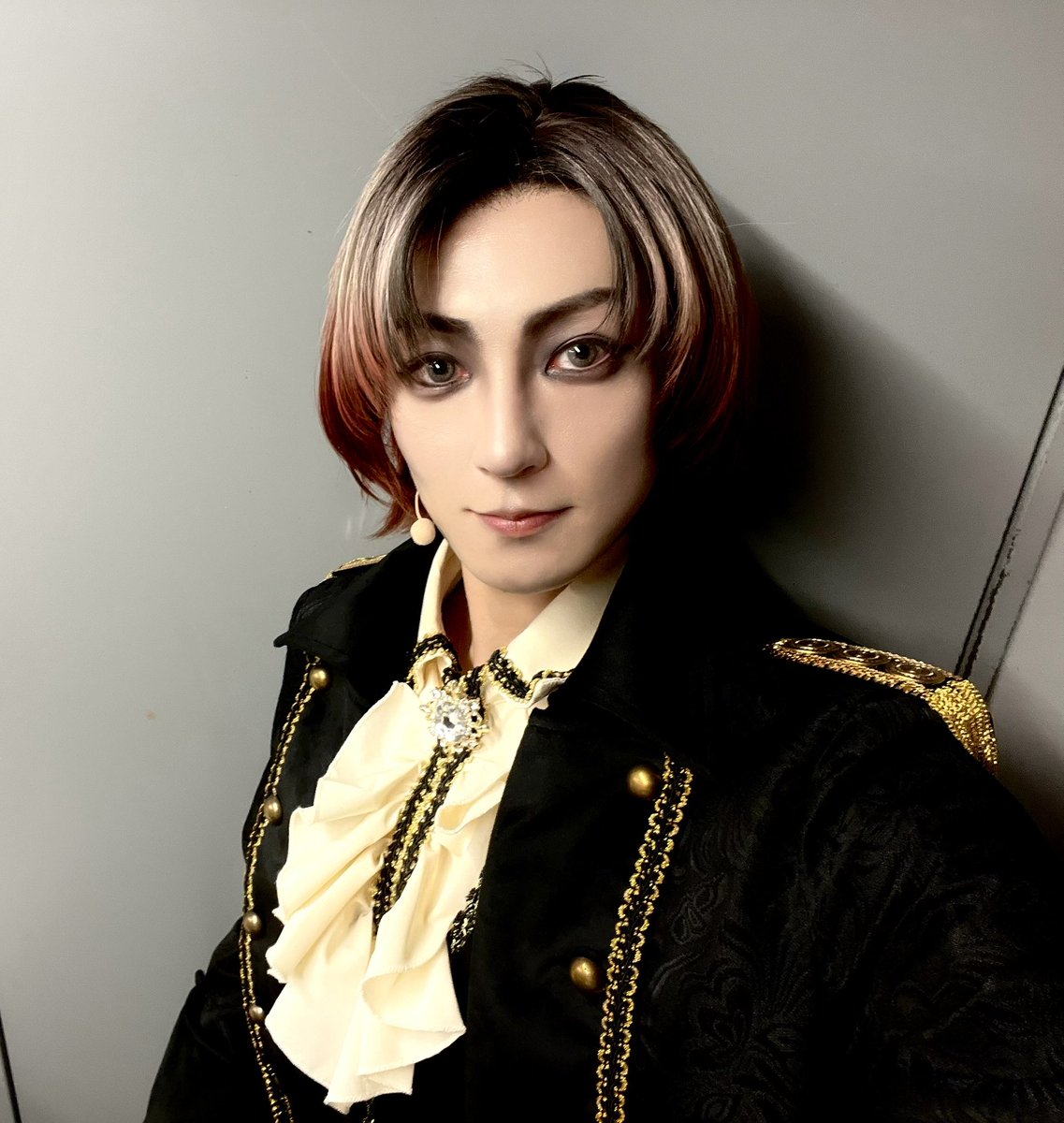 Colorpointeバレエミュージカル
『Giselle in Haunted book store』
H組の初日の幕があきました🎼

ご来場くださった皆様
ありがとうございました！

アルト役としてお化けの世界、
お化けの本屋で皆様のことを
お待ちしております🥀

#バレミュ
#GIHBS

➡️haunted-book-store.com