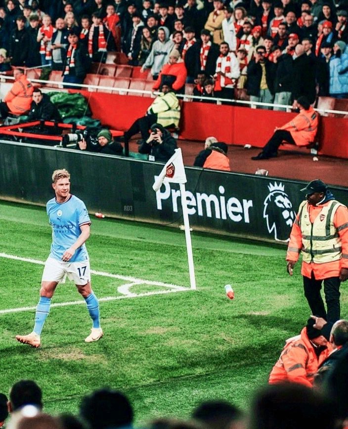 Man City Pictures That Go Hard tweet media