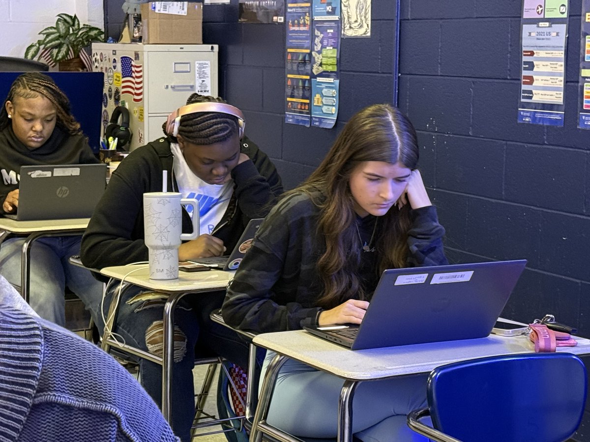 Paul Huggins #teachwithpurpose2day tweet media