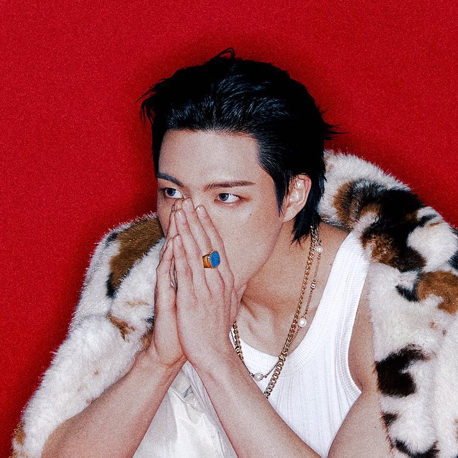 토끼수 늑대공 

뽈뽈 돌아다니는 토끼때문에 늑대공 개바쁨 상태