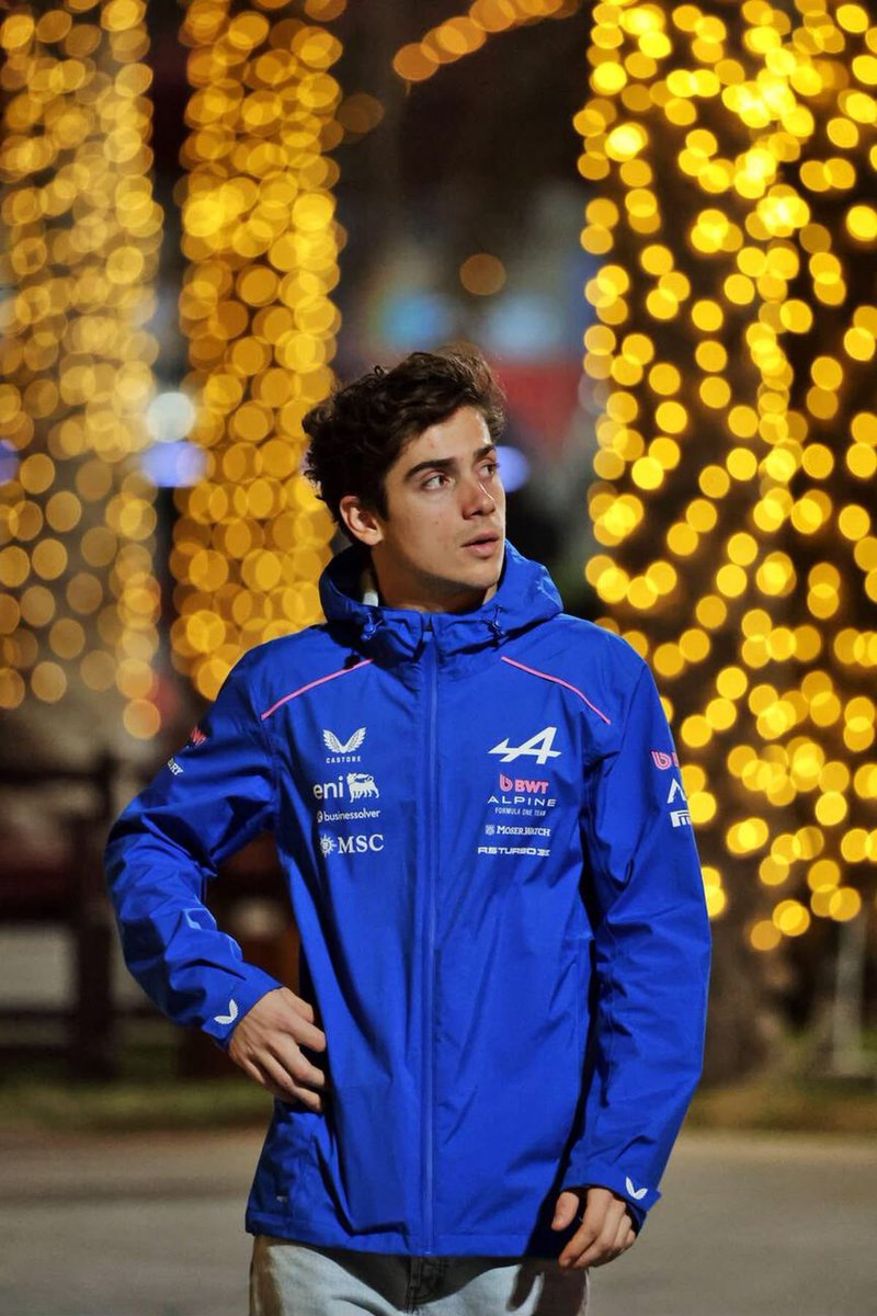 🏆 FRANCO COLAPINTO COMPLETÓ 100 VUELTAS EN BAHREIN.

VAMOS NENEE