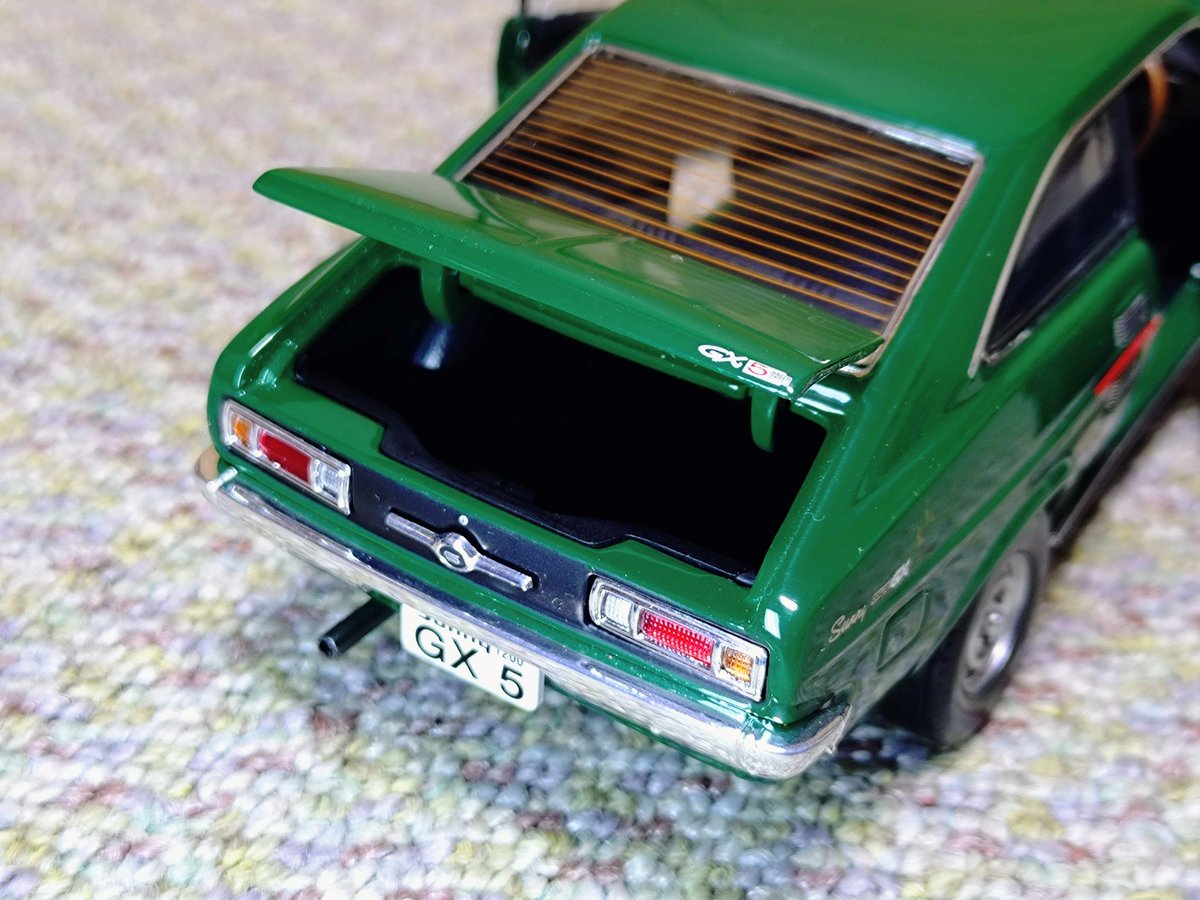 その2 可動ギミック編 ボンネット、ドア、トランクが開閉します😃 前