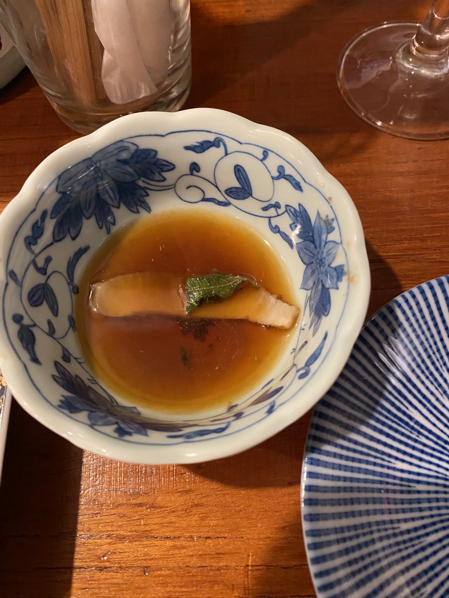 これは、でっかくて美味かったなまこ酢の残１です