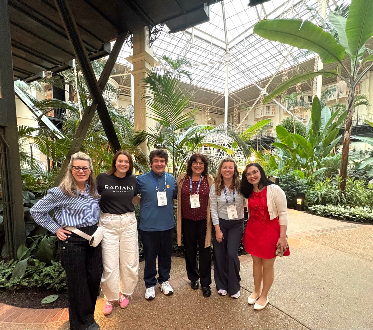 scripture_usa's tweet photo. Great meeting with the Radiant team at the NRB Conference—always good to make connections in Nashville!

#NRB2026 #DMC2026 #ScriptureUnion #SUUSA #RadiantDigital #FaithBasedMedia #DigitalMarketing #ChristianMedia https://t.co/JsYvsuxZWX