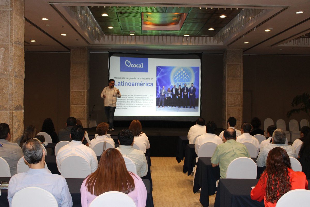 OCV_Tabasco's tweet photo. Nos sentimos honrados de haber colaborado con Asociación Mexicana de Profesionales en Ferias, Exposiciones, Congresos y Convenciones (AMPROFEC A.C. ) en las pláticas "Conoce AMPROFEC" e "Introducción a la industria de reuniones". https://t.co/u4BY1TyMdX