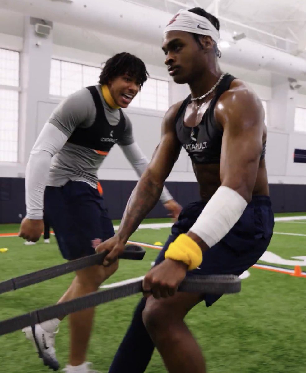 Taylor Korn tweet media