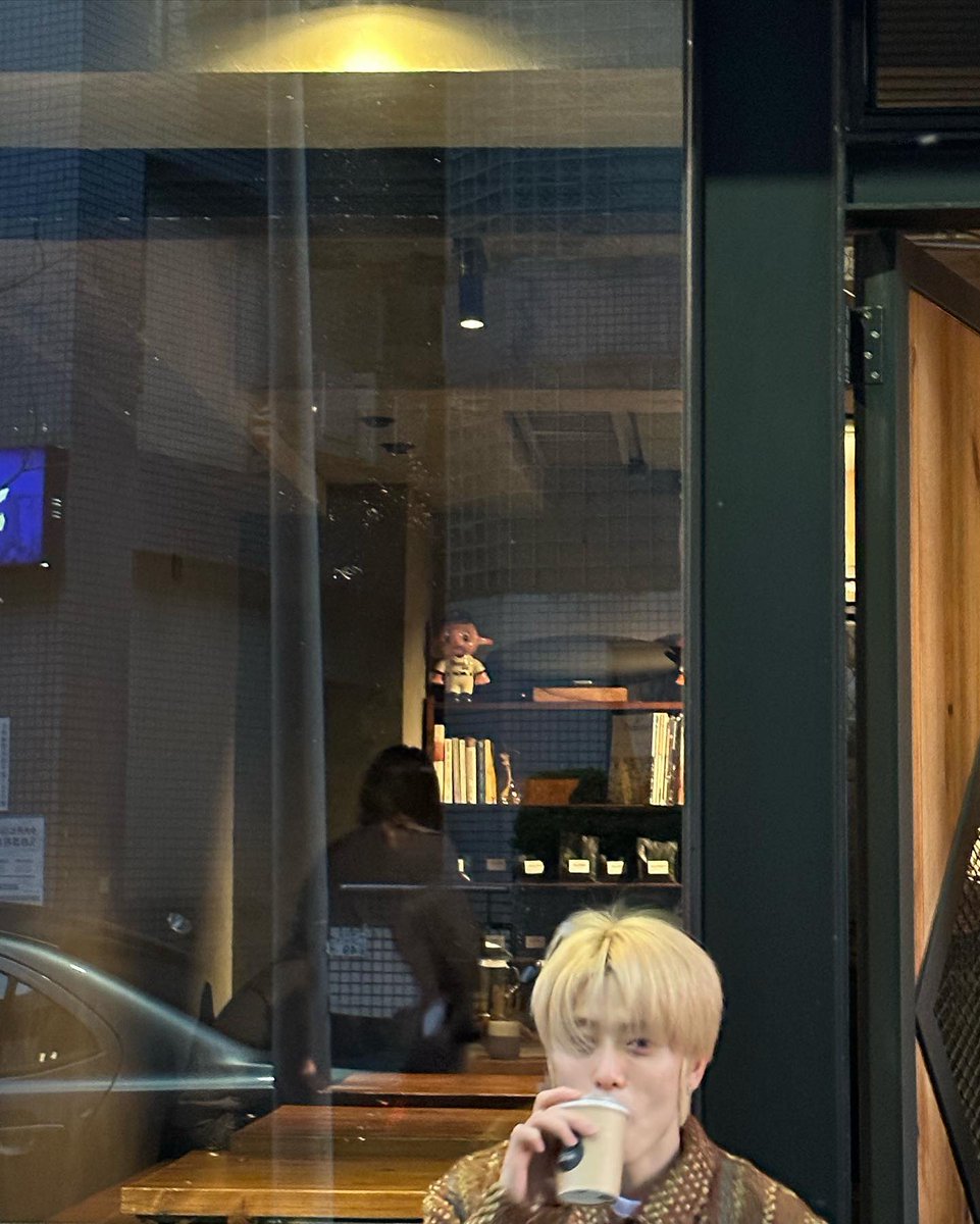 휴니 #J tweet media