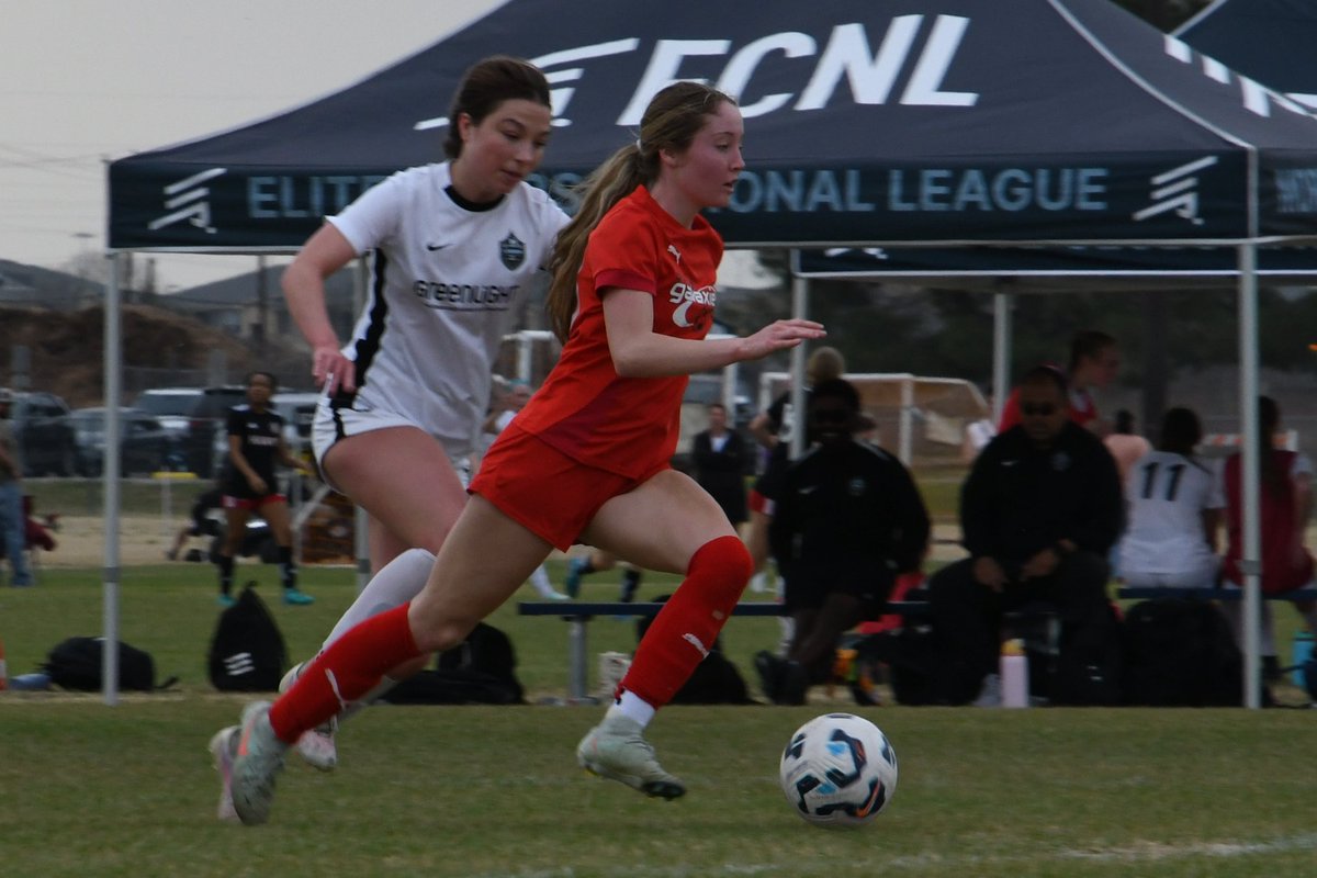 mya simpson tweet media