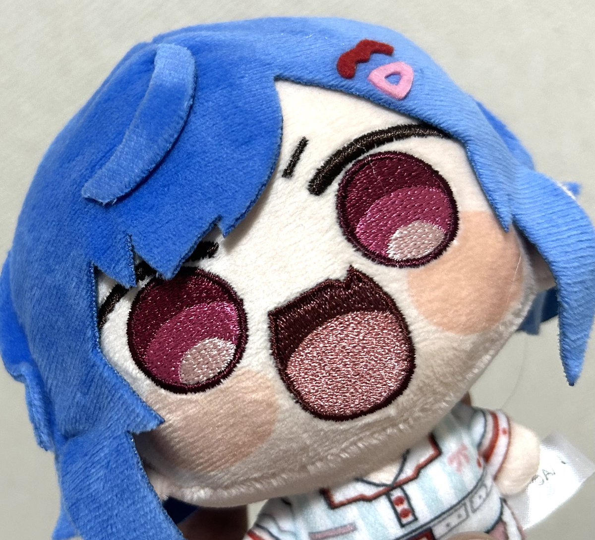 口の大きさと八重歯につられ、西園チグサさんをお迎えしてしまった