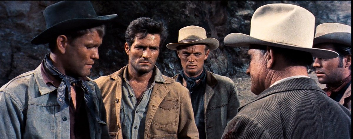 A era dos metteurs en scène. 

coletivoatalante.blogspot.com/2016/04/a-era-…