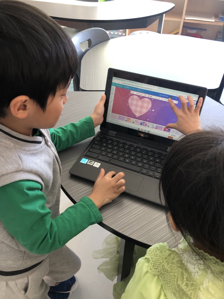 Mrs. Riley tweet media