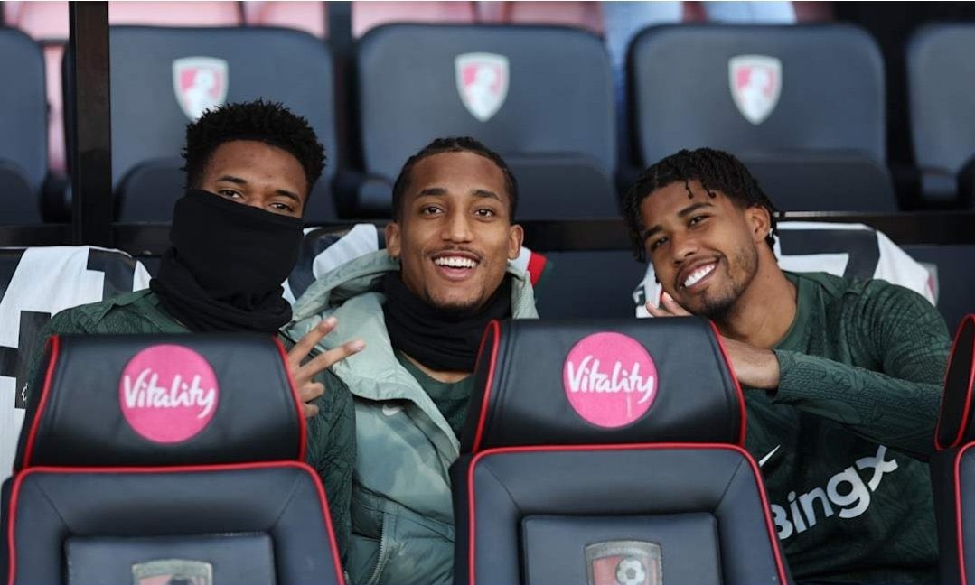 🎙️ESTÊVÃO WILLIAN:

“João Pedro &amp; Andrey Santos? Those two have been a huge part of my journey here, they’ve been fundamental to my development so far. We’ve been pretty inseparable. Without them, I’m sure it would have been much harder to adjust. So I’m very grateful.” 🇧🇷🔵