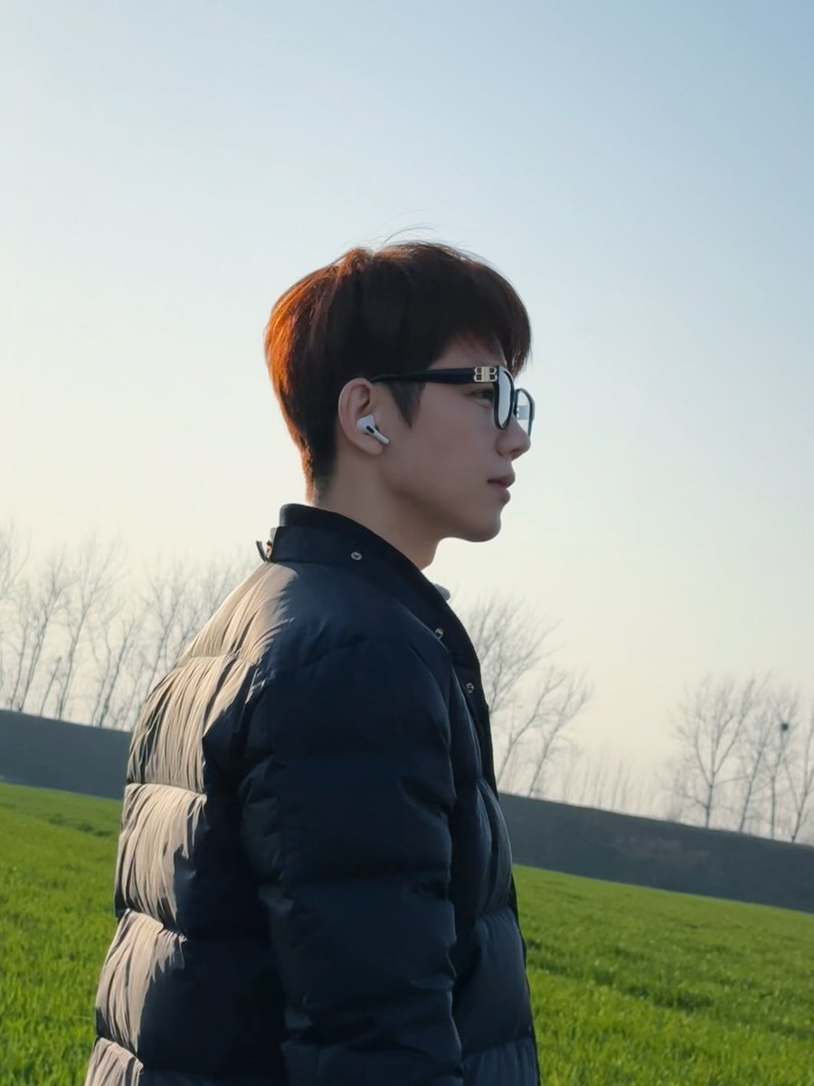 我是小洋 tweet media