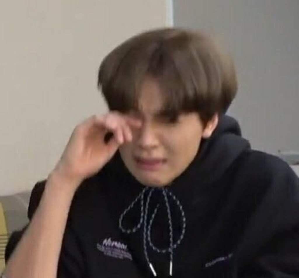 야 뭐해. 
너가 들어오겠다고 했잖아
                                              ㅈ..제가요..? 아닌 것 같아요
                                              제가 잘못생각햇어요 ㅠㅠㅠ