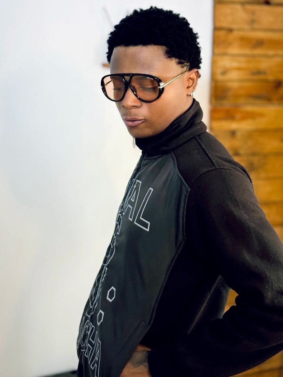 Whizzberry_'s tweet photo. Omo Olohun fine bobo ☺️😎 https://t.co/iBHB2VbKCn