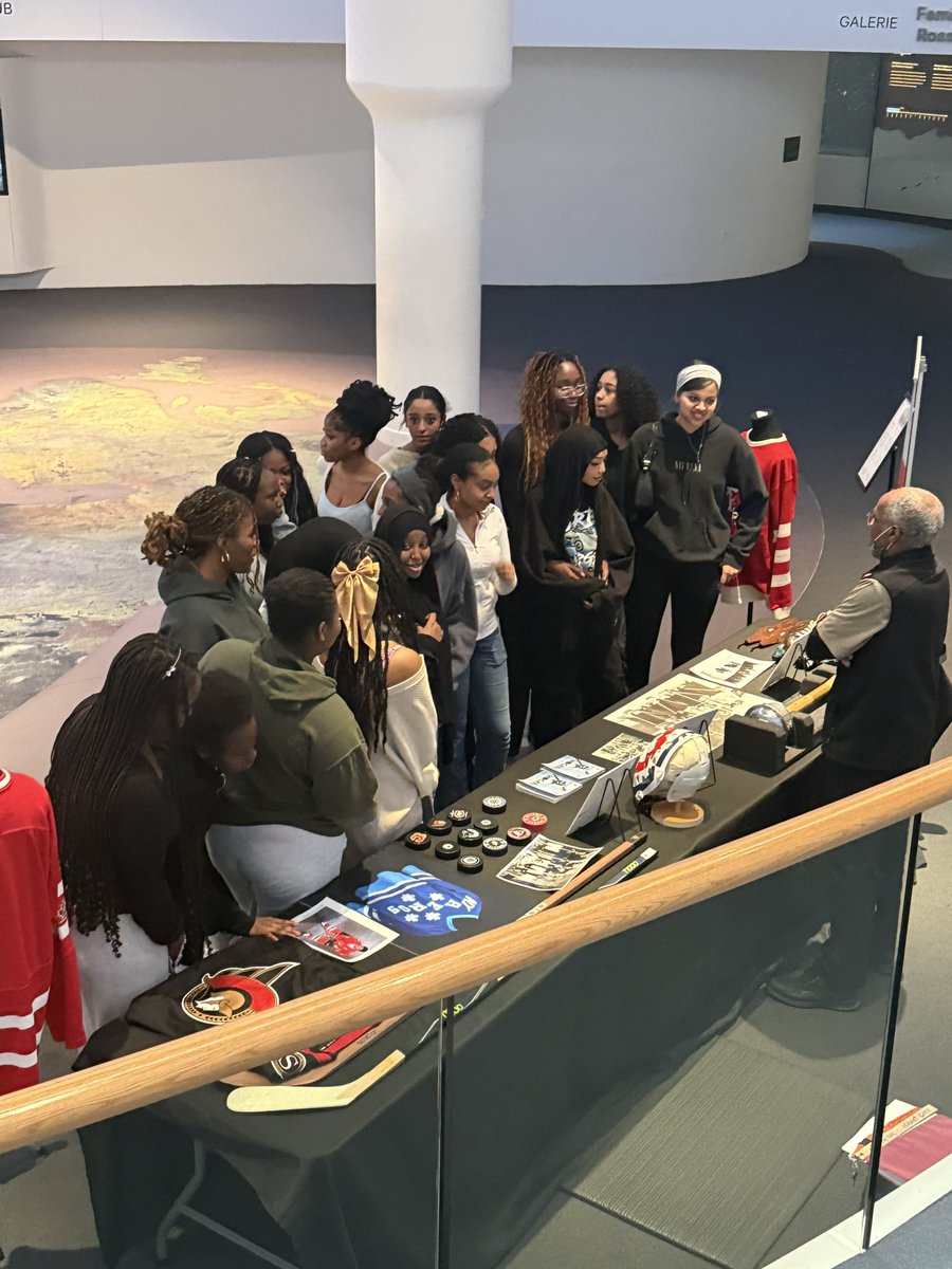 glaws075's tweet photo. Today students from @StPiusXOCSB  learned about Black History at the @CanMusHistory and the history of Black contributions to Hockey. Making great connections between the past and present. https://t.co/NR5GDeENNC