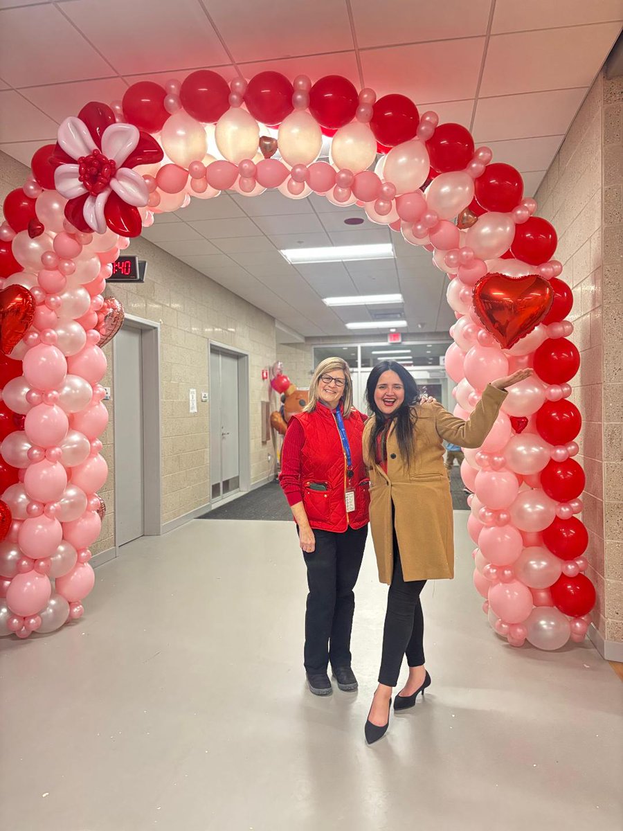 LZ95JoaniesCloset tweet media