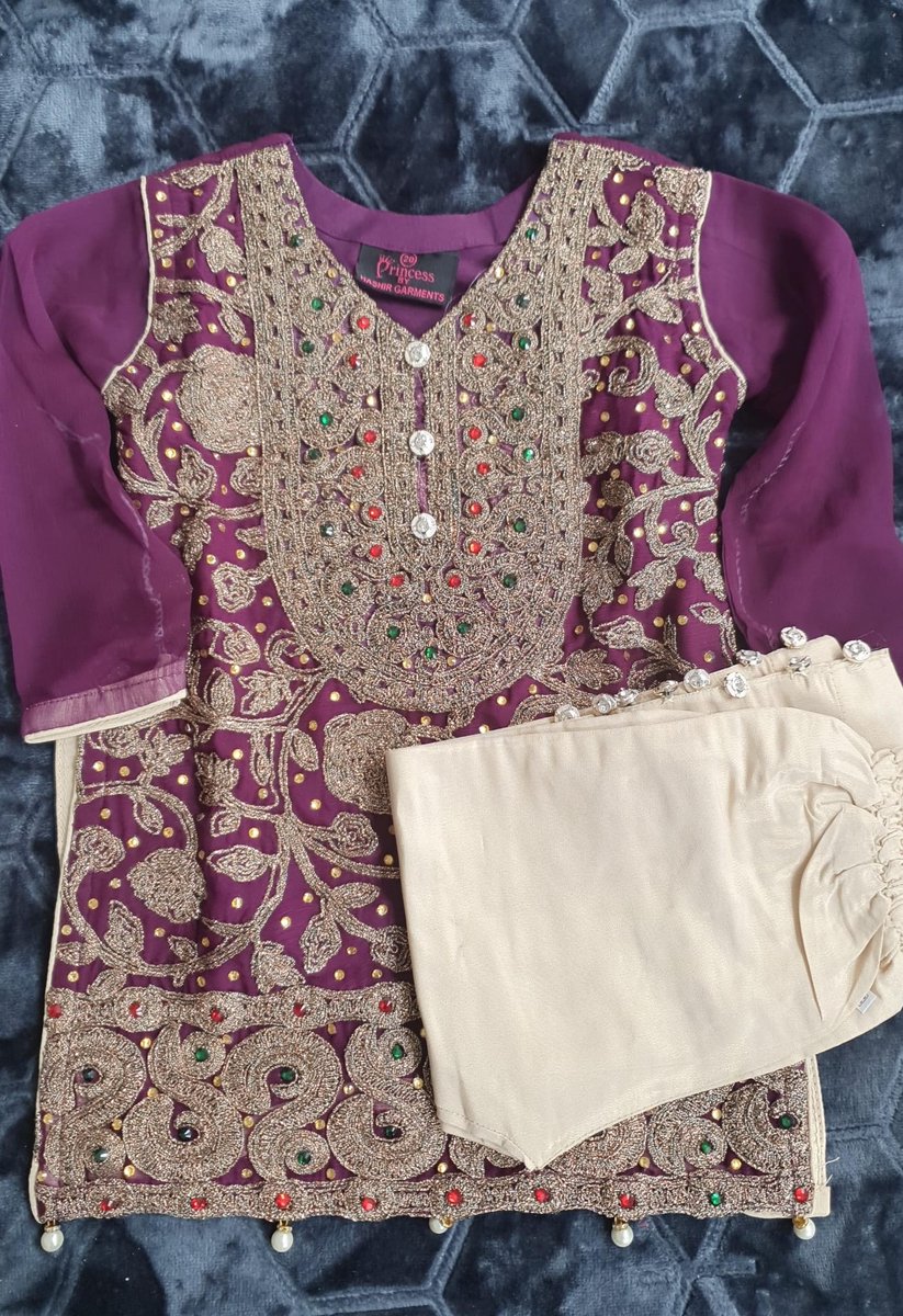 Asian_CoutureUK's tweet image. Give your little one a standout festive look with out ready to wear range for girls @  asiancouture.co.uk/children/Eid-D… 

#eidsuits #eiddresses #ramadan #uk #punjabidresses #desi #fashion #bradford