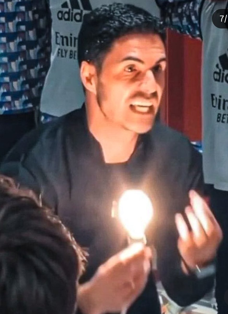 BradleyCarlUtd's tweet image. "This bulb is us.."                   Wolves: