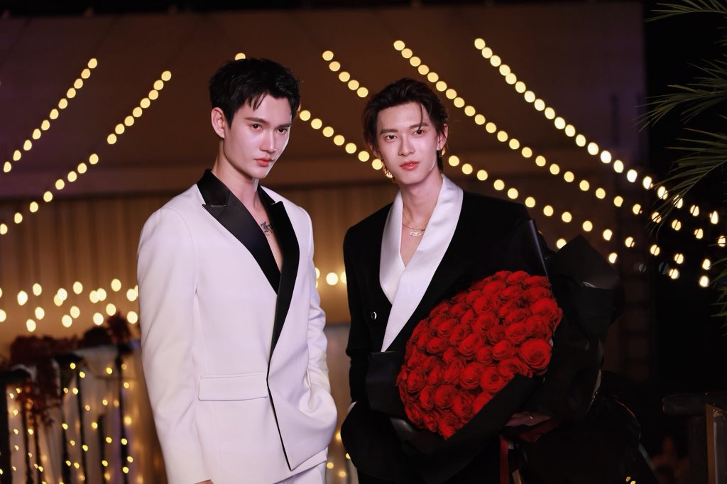 pavelphoom tweet media