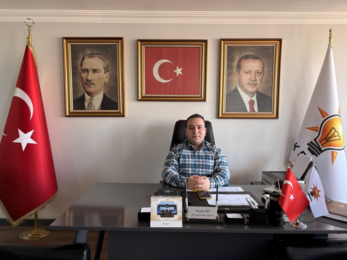Değerli Hemşehrilerimiz,

Parti binamızda bugün nöbetçi olarak İl Başkan Yardımcımız Muhammet Buğra Günaydın hemşehrilerimizle bir araya gelmektedir.

Talep, şikâyet ve önerilerinizi iletmek üzere sizleri parti binamıza bekliyoruz.

📞 İletişim: 0 (555) 345 00 67