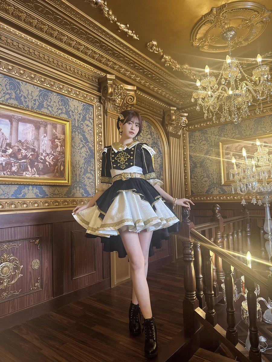 FullCo_Nanami's tweet photo. アー写公開になりました🤍
改めまして"フルコース"白色担当、阿部菜々実です！
引用元のポスト1500RP達成で3人目のメンバー公開になります！！！
いっぱい拡散して〜〜📢✨
#フルコース #ヒロインズ https://t.co/QtyaGfrLuK