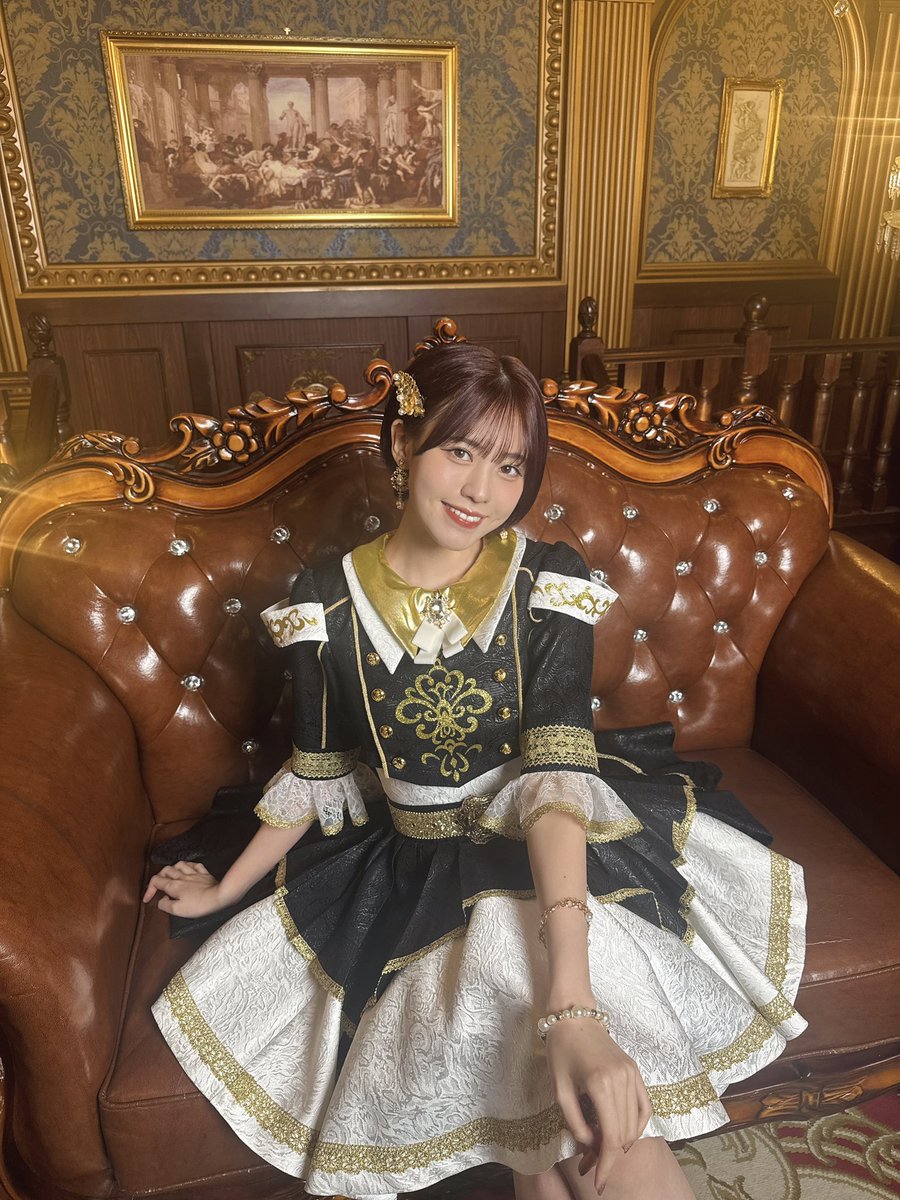 FullCo_Nanami's tweet photo. アー写公開になりました🤍
改めまして"フルコース"白色担当、阿部菜々実です！
引用元のポスト1500RP達成で3人目のメンバー公開になります！！！
いっぱい拡散して〜〜📢✨
#フルコース #ヒロインズ https://t.co/QtyaGfrLuK