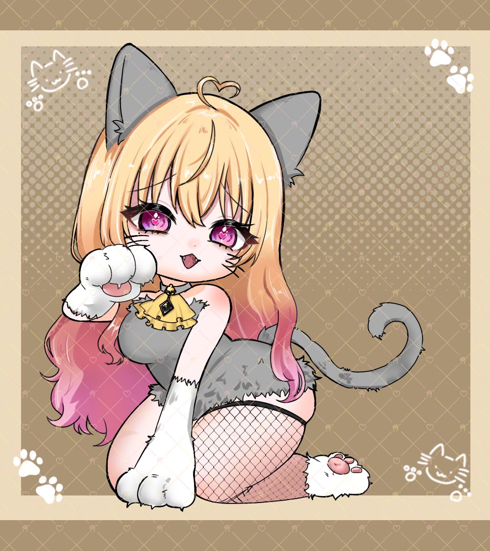 ✦┈┈┈┈┈┈┈┈┈┈┈┈┈┈┈✦ どっちの猫が好きかにゃ