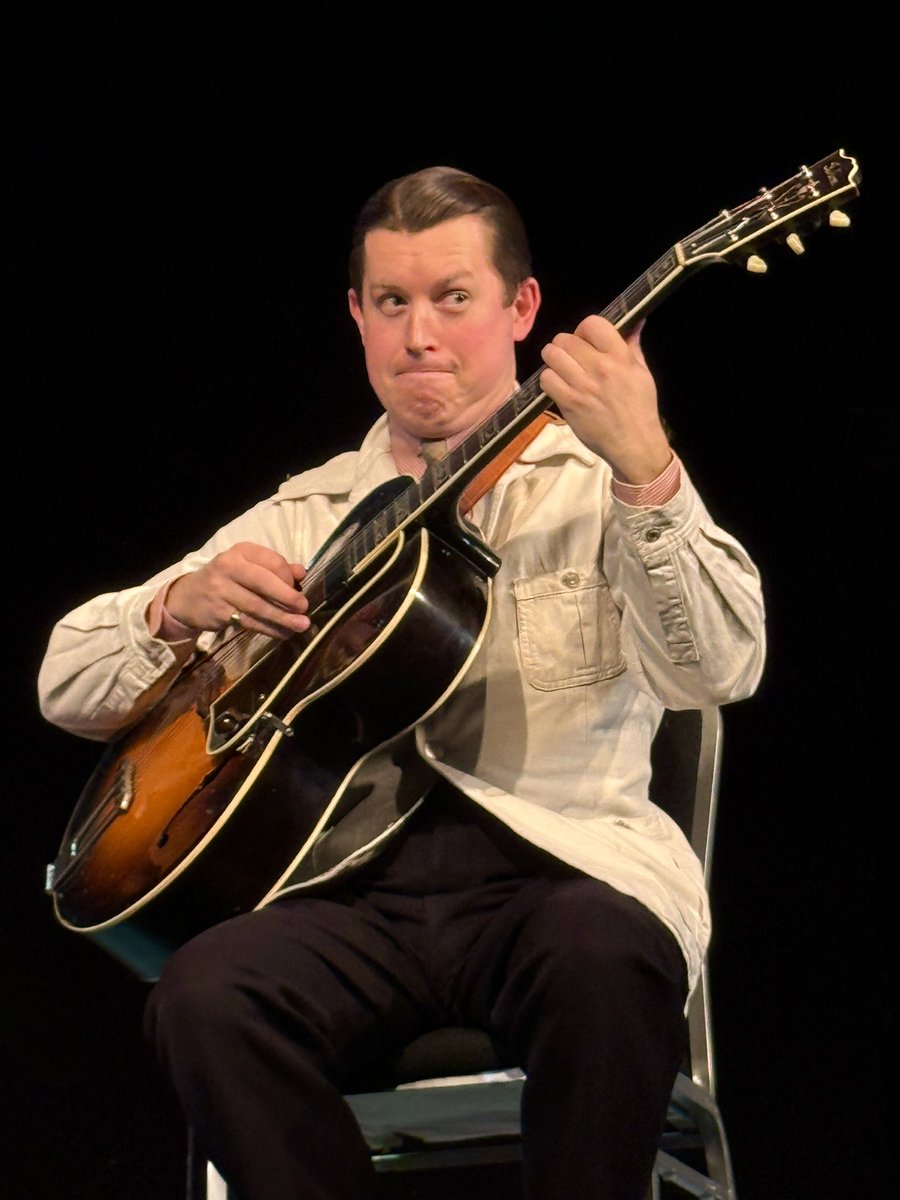 Jazz Hound tweet media