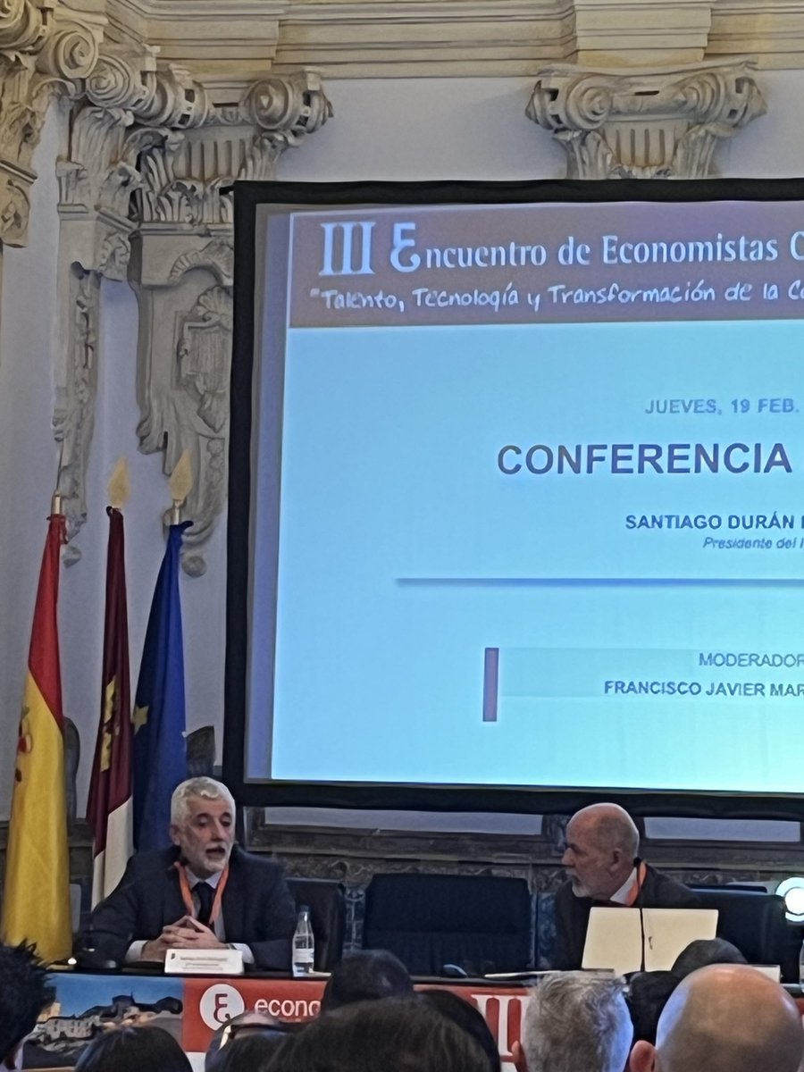 izco_ivan's tweet photo. III encuentro de @EContables en un marco incomparable #Toledo para hablar sobre el futuro no solo de nuestra profesión, si no de una las áreas imprescindibles para hablar con fundamento y capacidad, la #contabilidad https://t.co/O7CMoJVdYx
