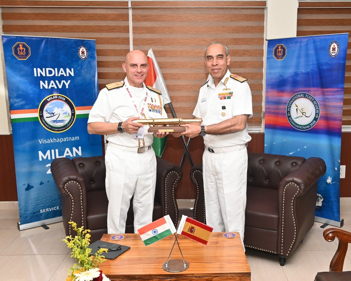 indiannavy's tweet photo. As leadership interactions advanced at #Visakhapatnam, VAdm Tarun Sobti, #DCNS, engaged with VAdm Ignacio Paz Garcia, Admiral of the Plans and Policies Division of the Naval Staff, #SpanishNavy. ⚓ 🇮🇳- 🇪🇸🤝

The interaction highlighted avenues for enhanced cooperation and professional exchanges and expanding maritime engagement with Spanish Navy.

@Armada_esp @IndiainSpain

#IFR2026_India #MILAN2026 #IndianNavy #UnitedThroughOceans
