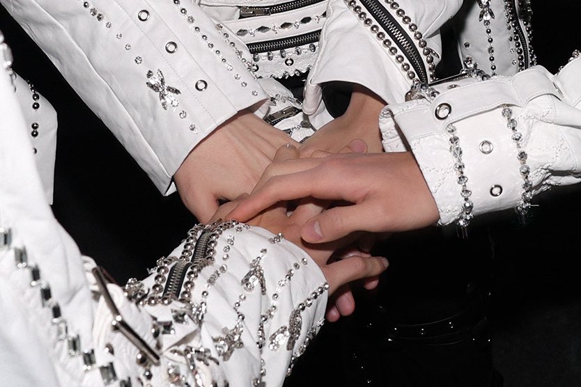 destrucache's tweet image. ㅠㅠㅠㅠㅠㅠㅠㅠㅠㅠㅠㅠㅠㅠㅠ