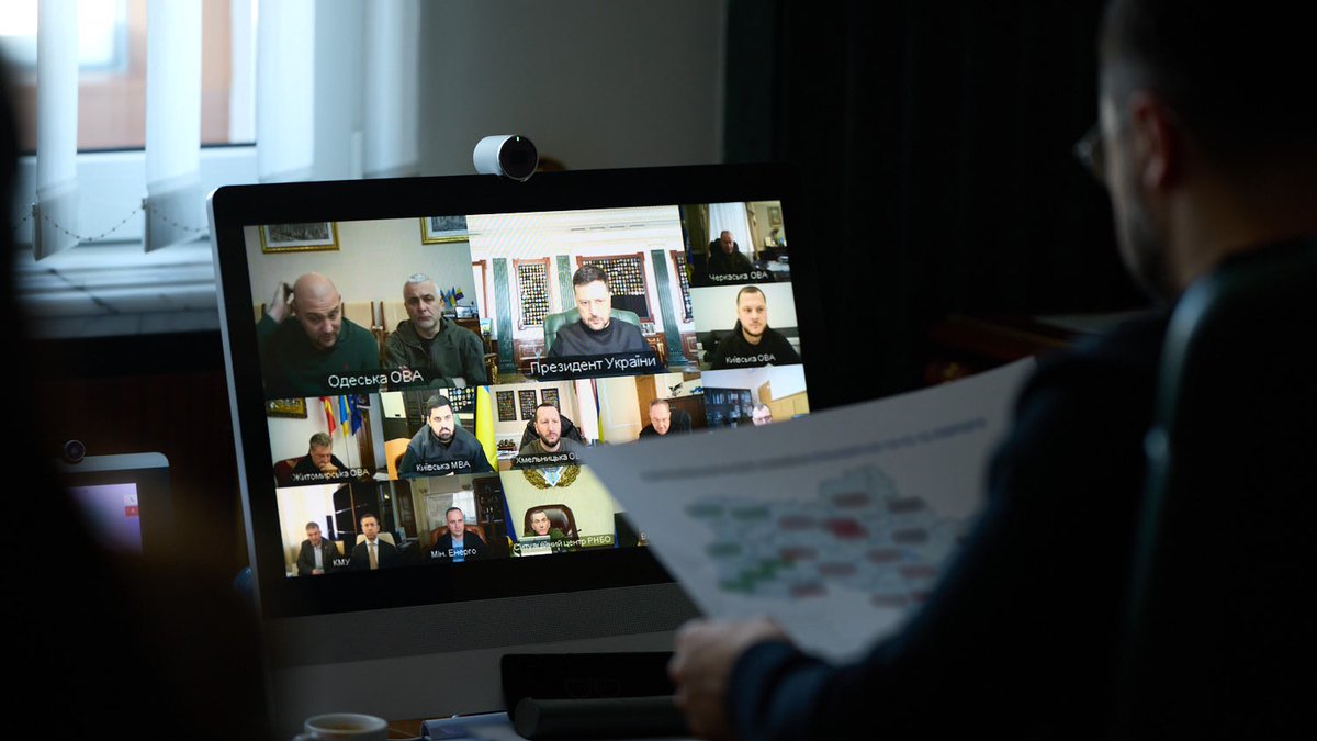 ZelenskyyUa's tweet image. I held a daily coordination call to discuss the situation with power and heating supply in the regions. We had a detailed review of the recovery efforts and provision of services to people in several of our regions, specifically in Odesa and some communities across the region, in