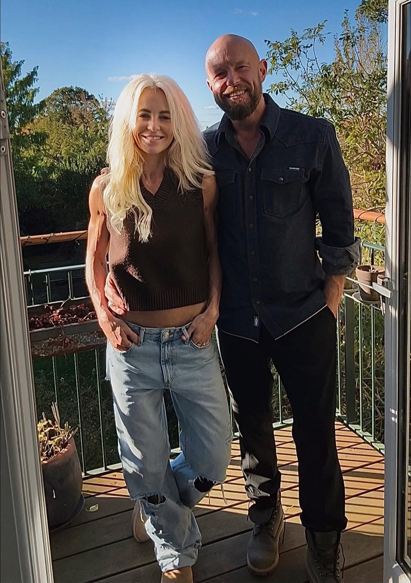 Krisztina Maria tweet media