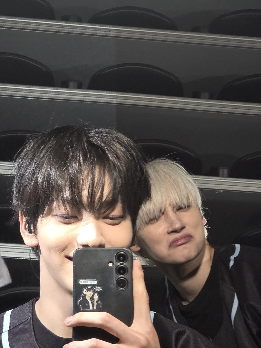 아