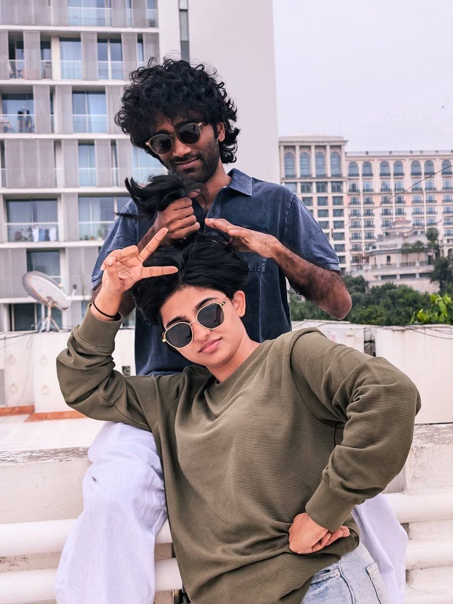 BAKWAS FELLOW tweet media