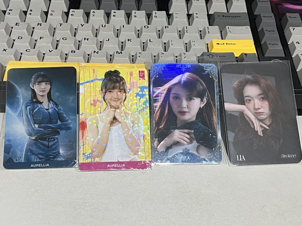 Masih lanjut ya rel <a href="/AU_LiaJKT48/">Aurellia</a>