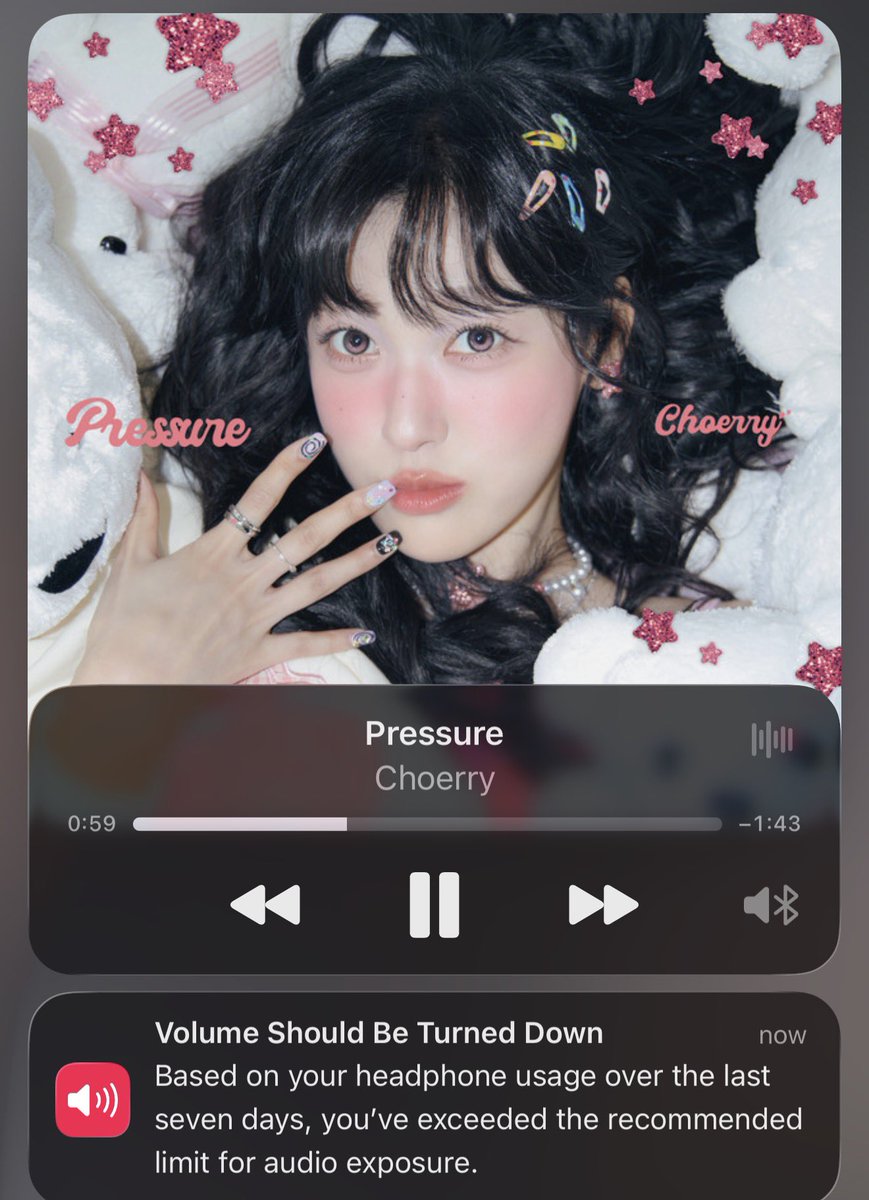 iove4eva's tweet image. Not turning down the volume thanks