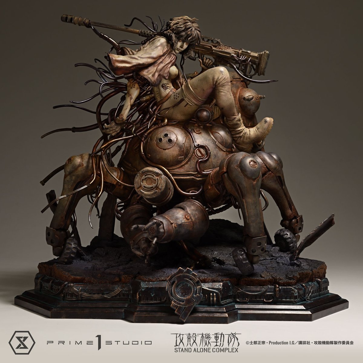 草薙素子＆タチコマの造形作品が、Prime1さんより1/4スケール