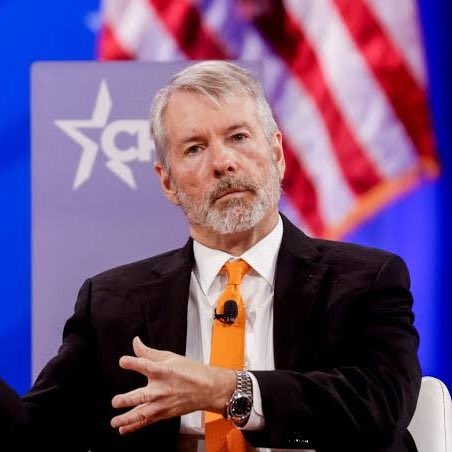 TrendingBitcoin's tweet image. MICHAEL SAYLOR WAS ASKED BY SAUDI STATE TV HOW MUCH #BITCOIN THEIR $930 BILLION SOVEREIGN WEALTH FUND SHOULD OWN.

HIS RESPONSE:  “ALL OF IT.”