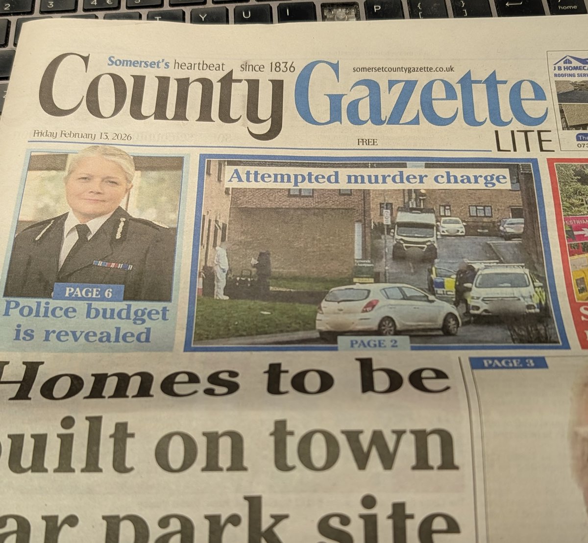 NewspaperPogal's tweet photo. #Somerset newspaper readers - have you paid £1.80 for your County Gazette this week? 
Well, just for info, you don't have to! You can now pick it up for FREE in lots of places! Who knew?!
Cheap at twice the price!😲
Not sure if the free one is available in #Taunton though... 🤔 https://t.co/NcxrhLTcCq