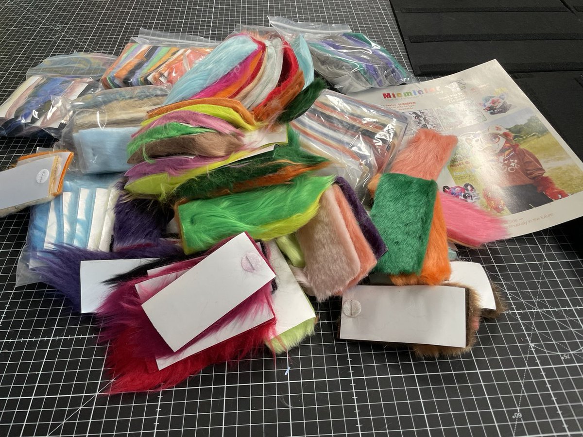 FeatherWorks.studio tweet media